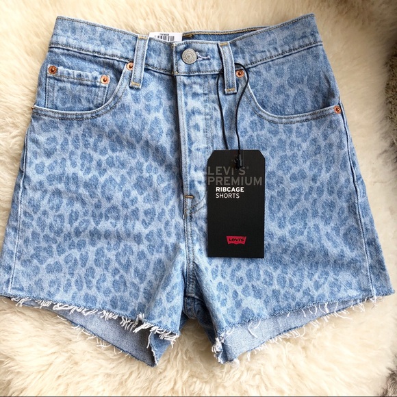 levi's leopard shorts